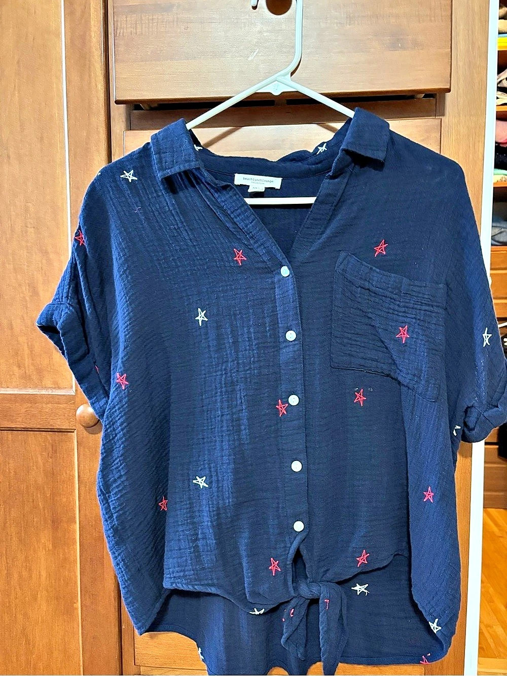 Navy Star-Print Tie-Front Button Shirt Blue & Red Medium